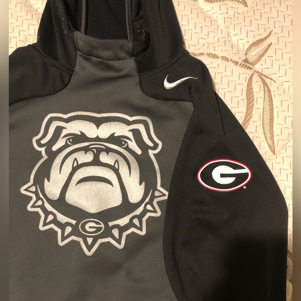 Nike Georgia Bulldogs (UGA) Hoodie